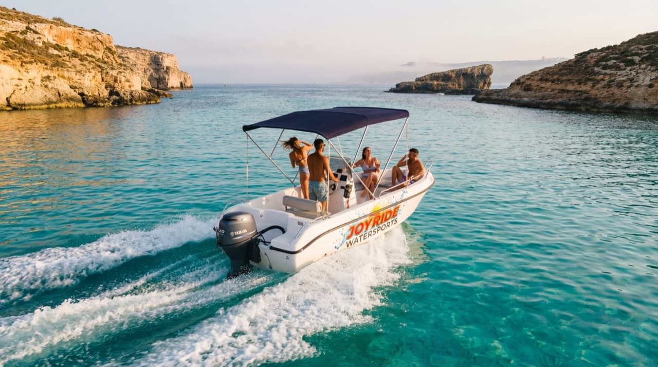 80hp 16.5ft Self-Drive Boat