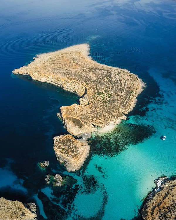 Cominotto channel